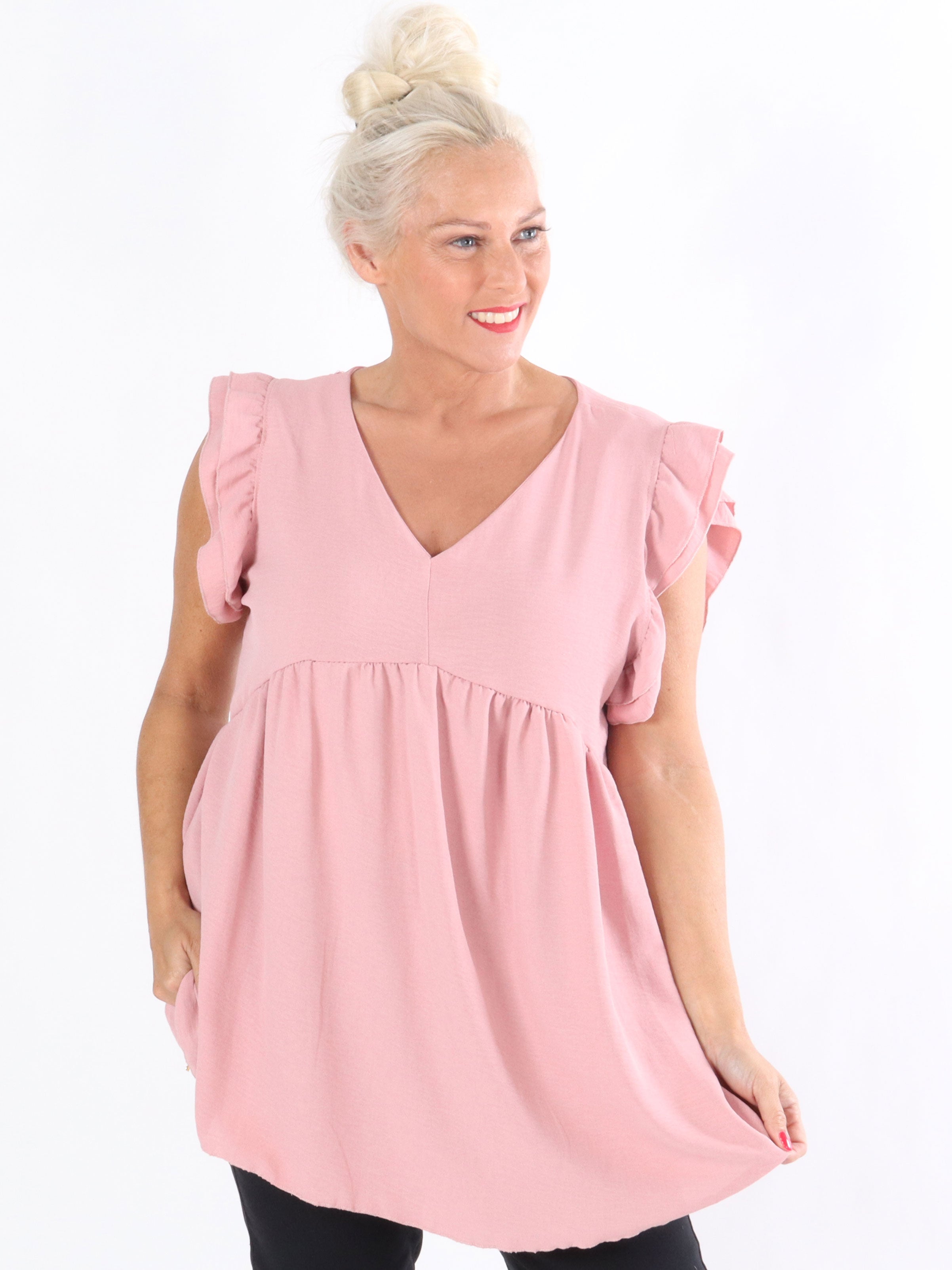 Majse - Tunika med sömnad under bröstet och fina volangärmar